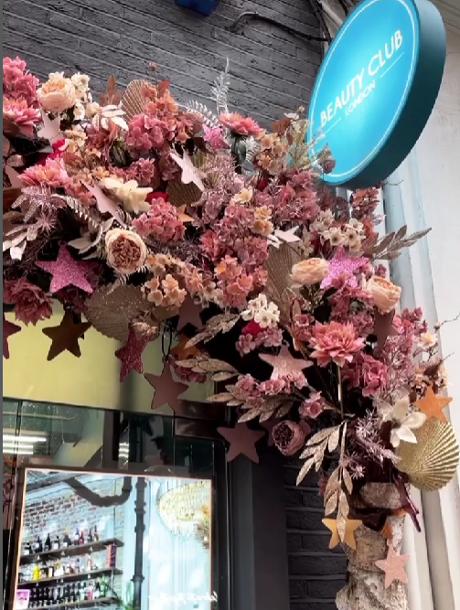 flower display at beauty club london oxford circus | event flowers in london